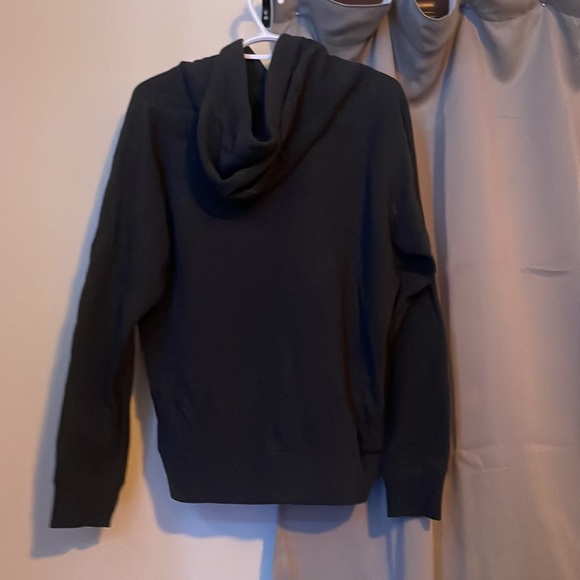 Roots hoodie - Picture 2 of 3